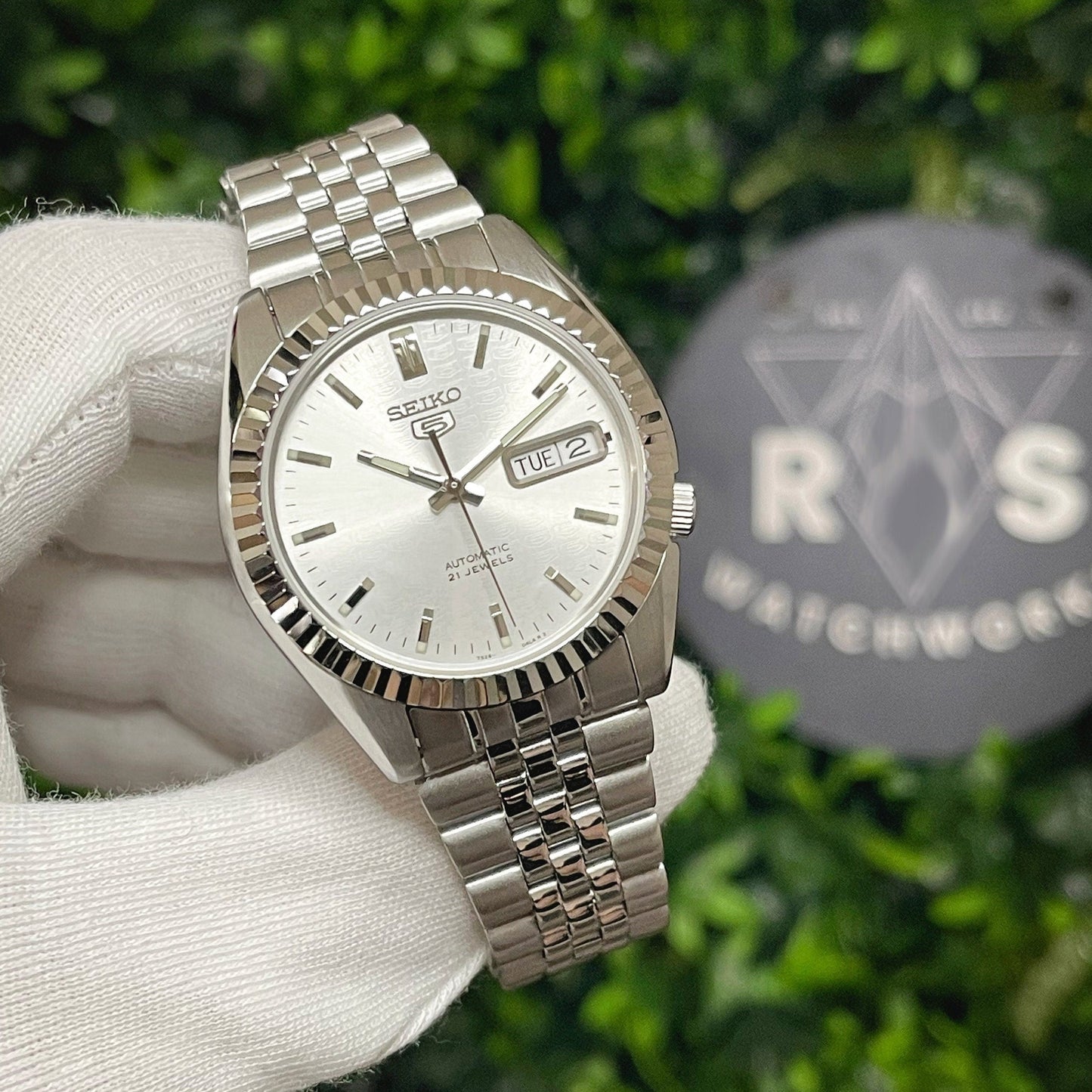 The "SEIKJUST" Genuine Seiko SNK w/ Silver dial Modified - Datejust style with Sapphire crystal, Fluted Bezel, and Jubilee Style Bracelet