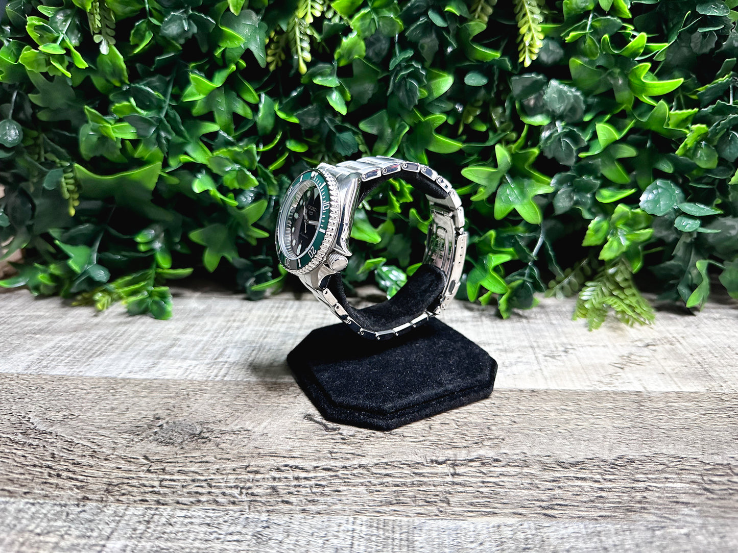 42mm "KERMIT" Genuine Seiko 5KX SRPD Modified Sub Style w/ Sapphire Crystal, Ceramic Bezel Insert & Stainless Bracelet