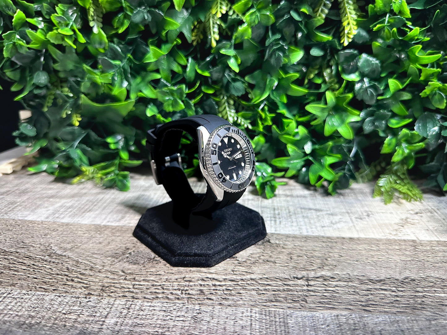 42mm "YACHT" Genuine Seiko 5KX SRPD Modified Sub Style w/ Sapphire Crystal, Ceramic Bezel Insert & Rubber Strap