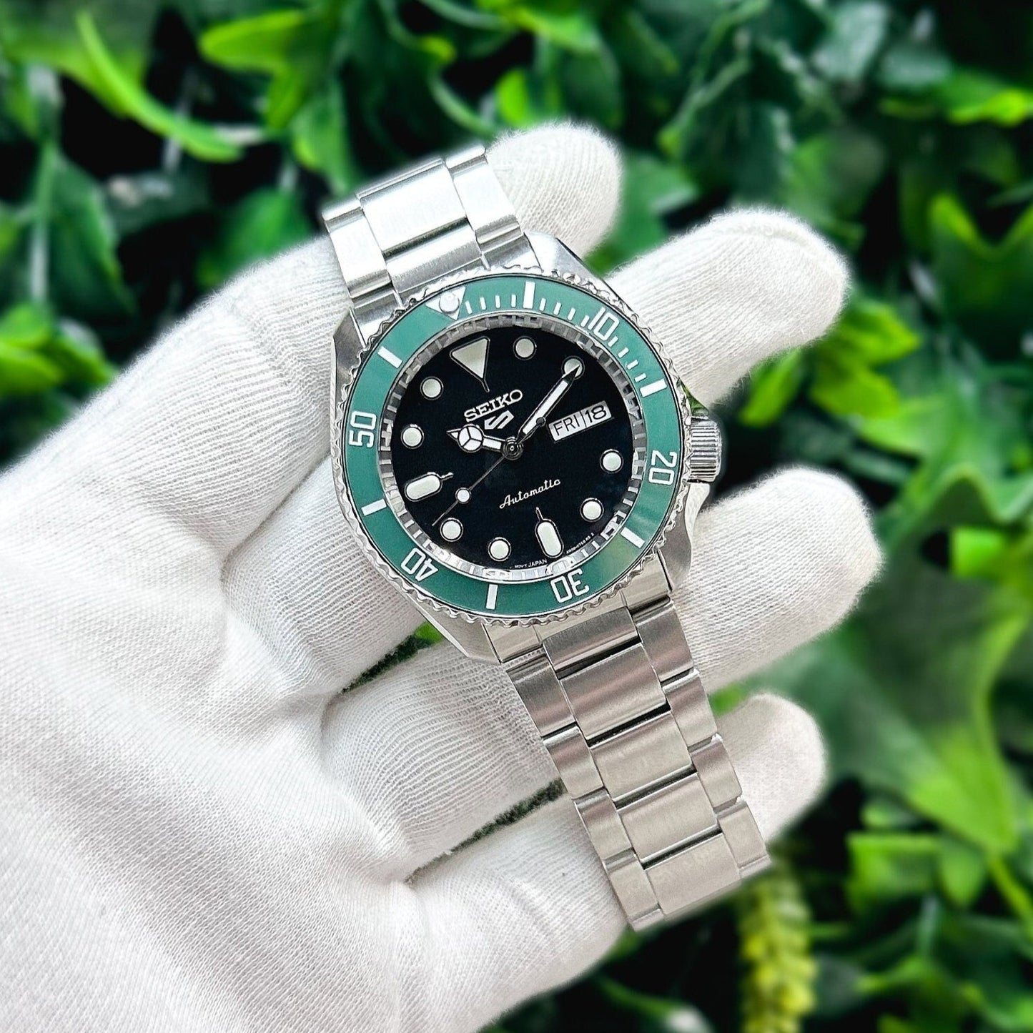 42mm "KERMIT" Genuine Seiko 5KX SRPD Modified Sub Style w/ Sapphire Crystal, Ceramic Bezel Insert & Stainless Bracelet