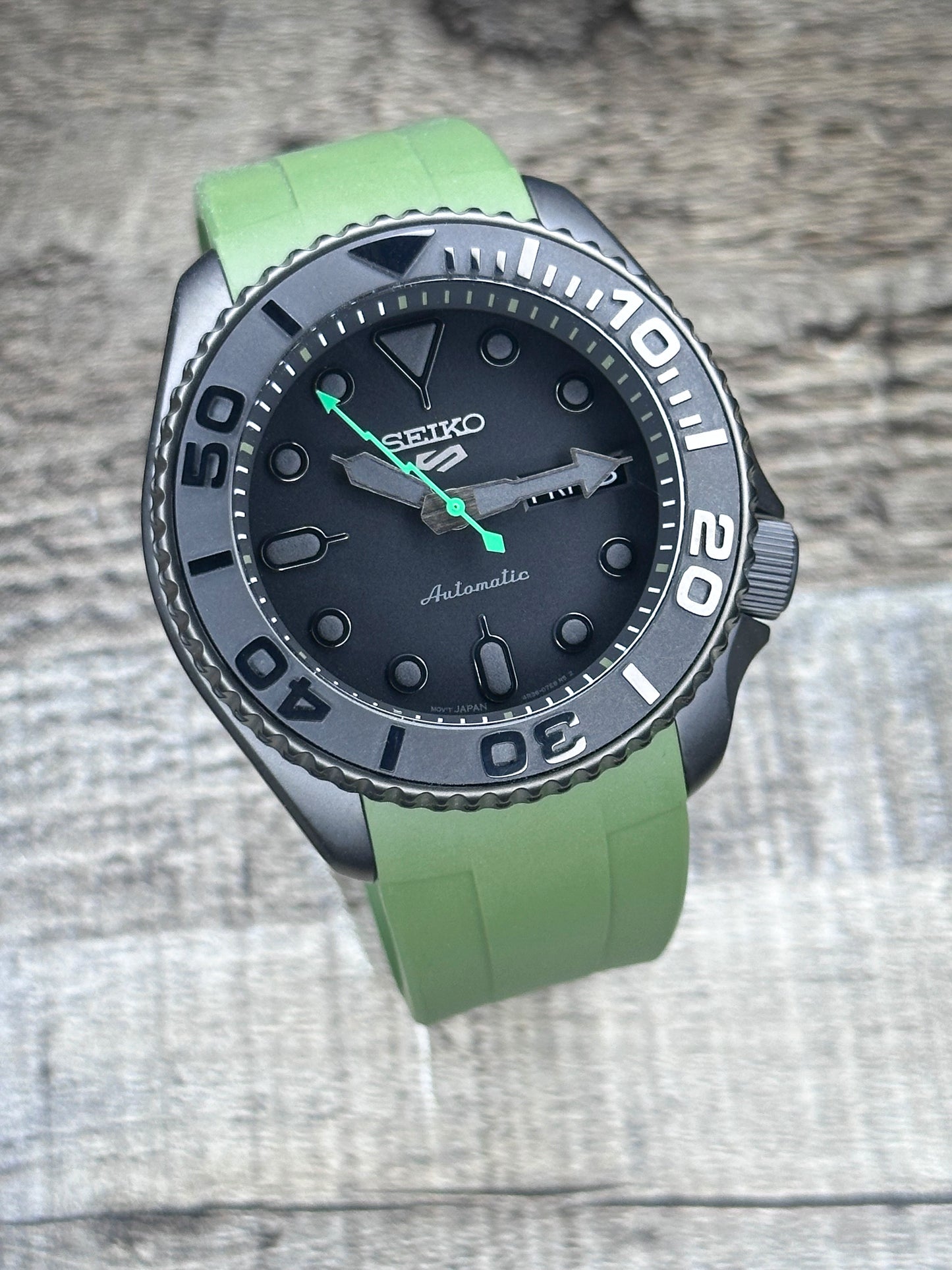 Seiko 5KX Blackout - Green