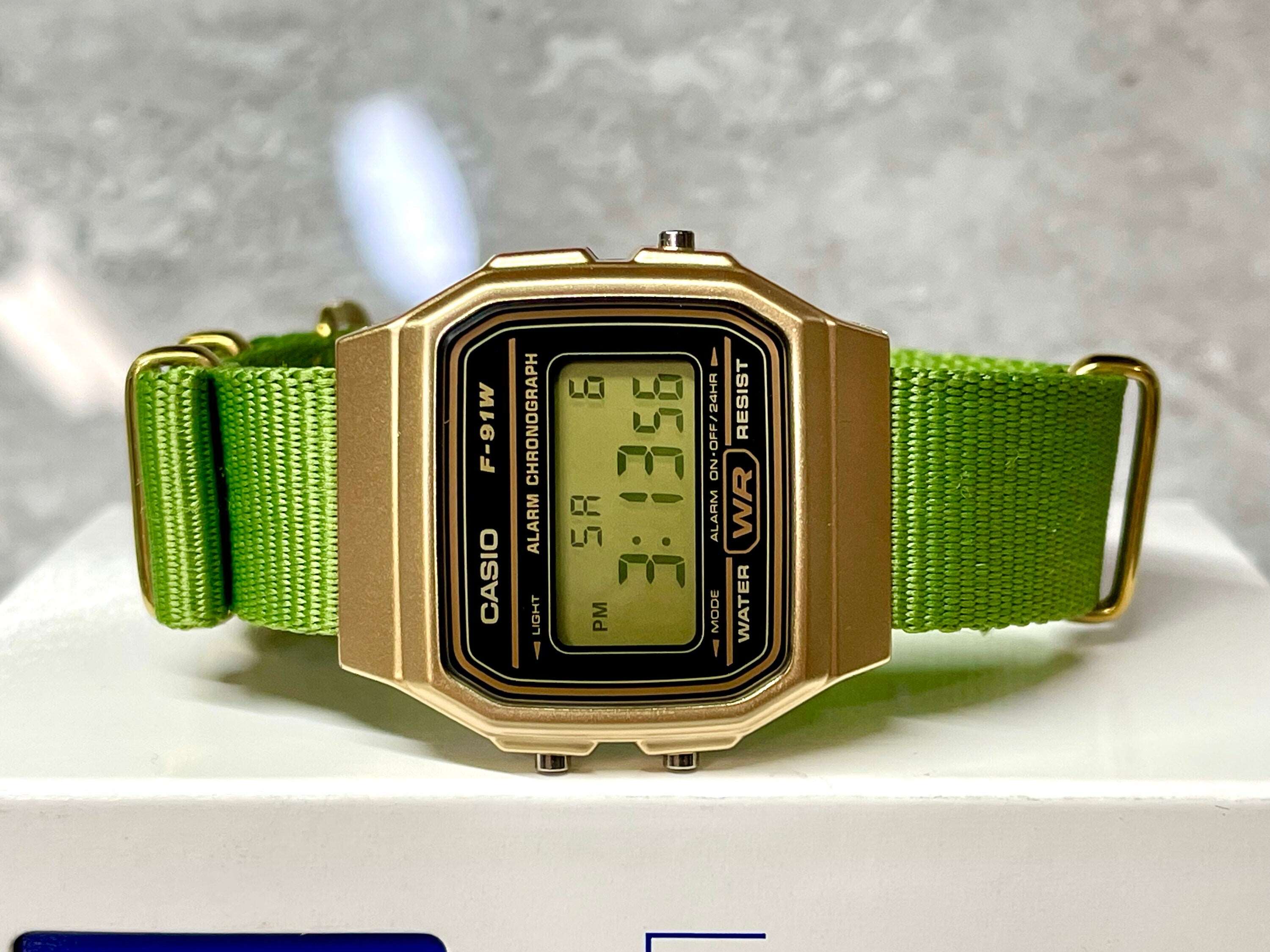 Casio Unisex Classic Calculator Watch, Green - Walmart.com