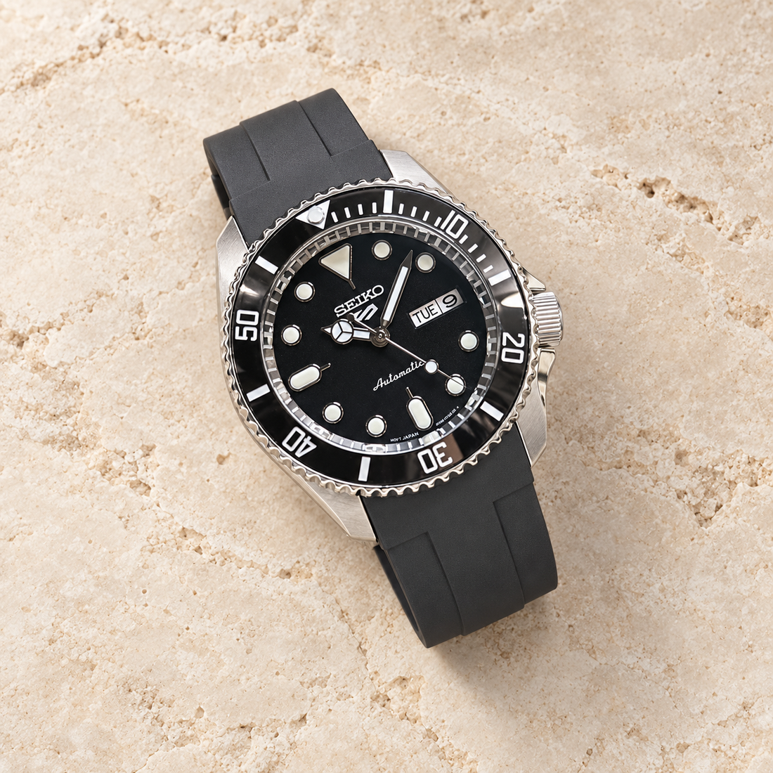 Seiko 5KX Submariner on Strap