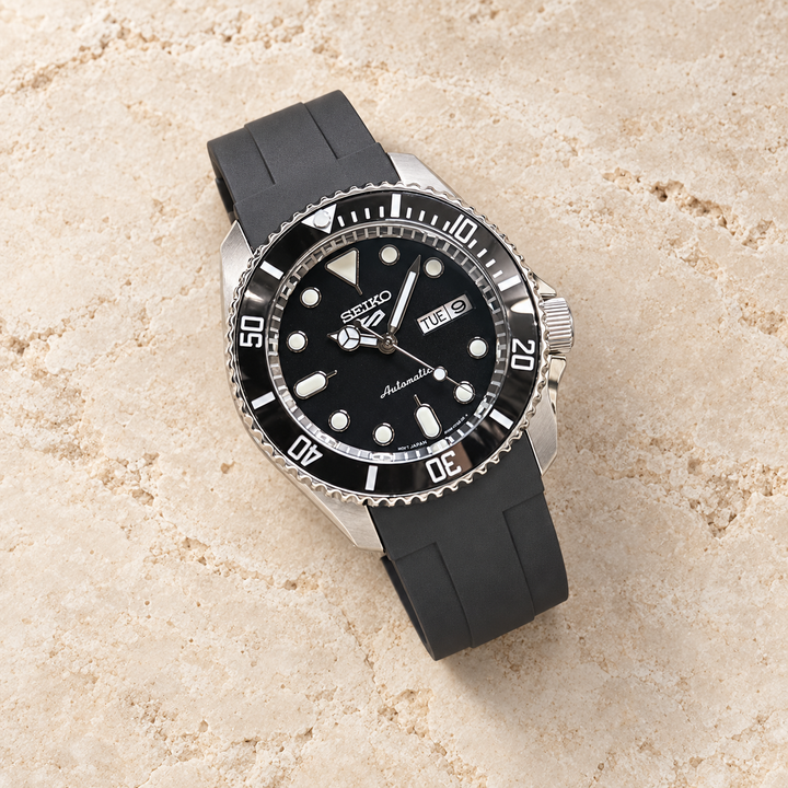 Seiko 5KX Submariner on Strap