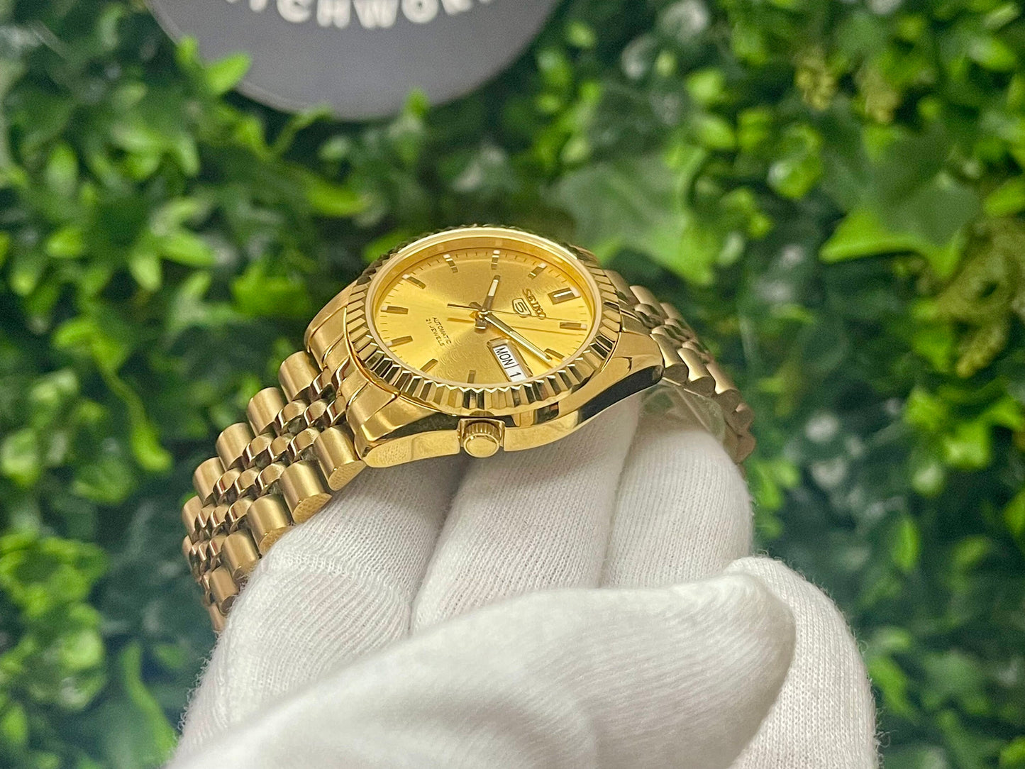 The "GOLD SEIKJUST" Genuine Seiko SNK w/ Gold dial Modified - Datejust style with Sapphire crystal, Fluted Bezel, and Jubilee Bracelet