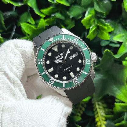 42mm "KERMIT" Genuine Seiko 5KX SRPD Modified Sub Style w/ Sapphire Crystal, Ceramic Bezel Insert & Rubber Strap